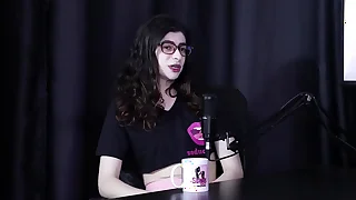 Fez um pack de fotos escondendo o pau e um homem gostou&comma; e apesar de t&iacute;mida&comma; na internet faz o que quer - Yumi Trap &lpar;Transsexual&rpar; &lpar;SHEER&sol;RED&rpar;